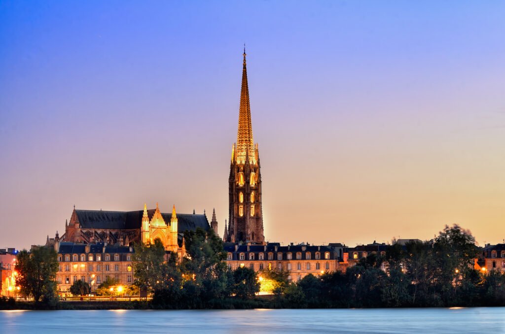 Basilique Saint-Michel and Bordeaux skyline seen across the Garonne