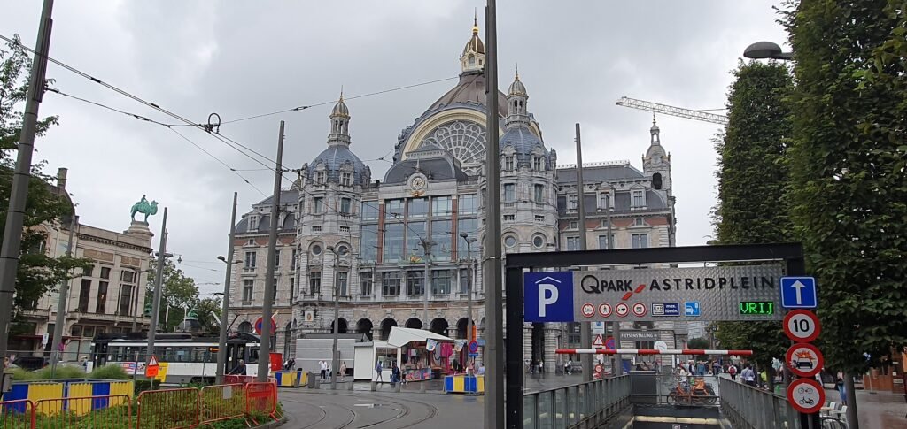 Exterior of Antwerpen-Centraal railway station