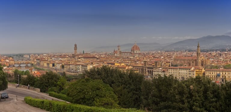 Florence historic center, Arno bridges and Duomo seen from Piazzale Michelangelo