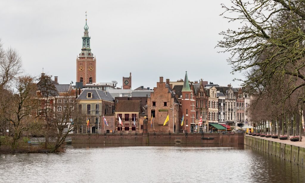 Hofvijver with the Binnenhof area in central The Hague
