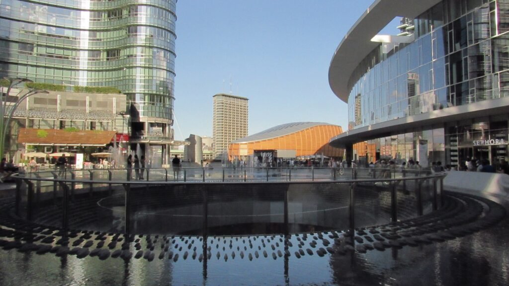 Piazza Gae Aulenti surrounded by modern buildings in Milan