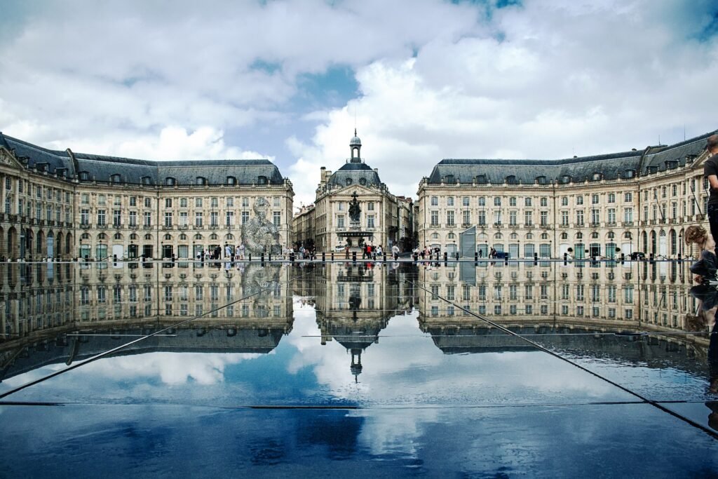 Place de la Bourse and the Miroir d'eau beside the Garonne in Bordeaux
