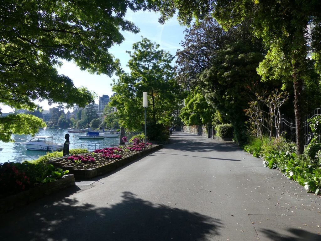 Flower-lined Quai des Fleurs promenade beside Lake Geneva in Montreux
