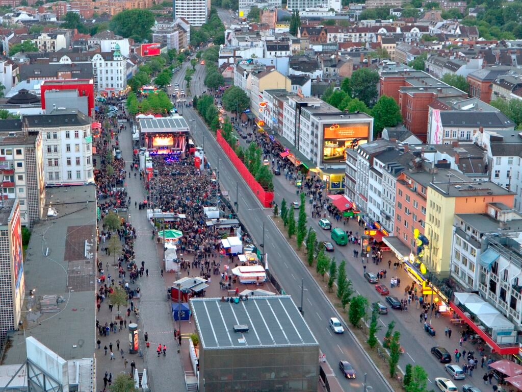 Spielbudenplatz beside the Reeperbahn in Hamburg St. Pauli
