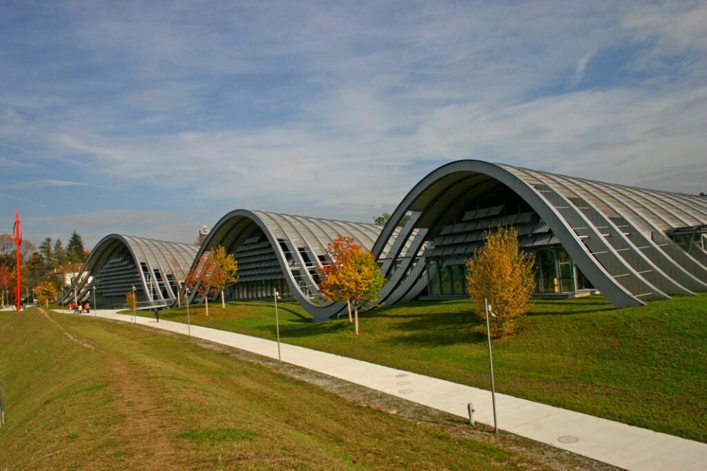 Curving exterior roofs of Zentrum Paul Klee in Bern