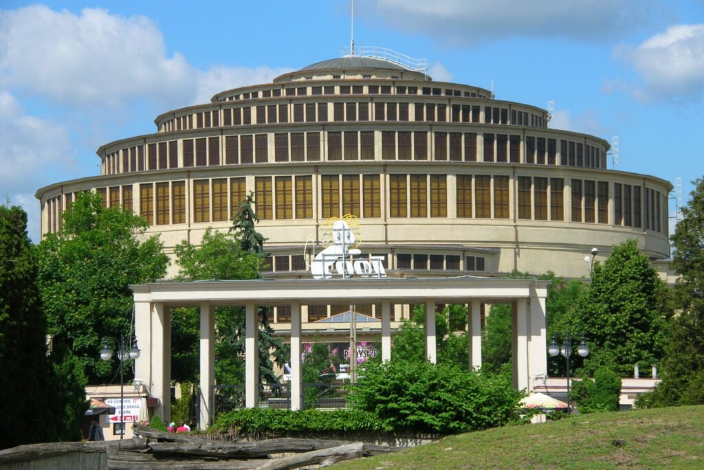 Centennial Hall with the Wrocław Zoo entrance area nearby