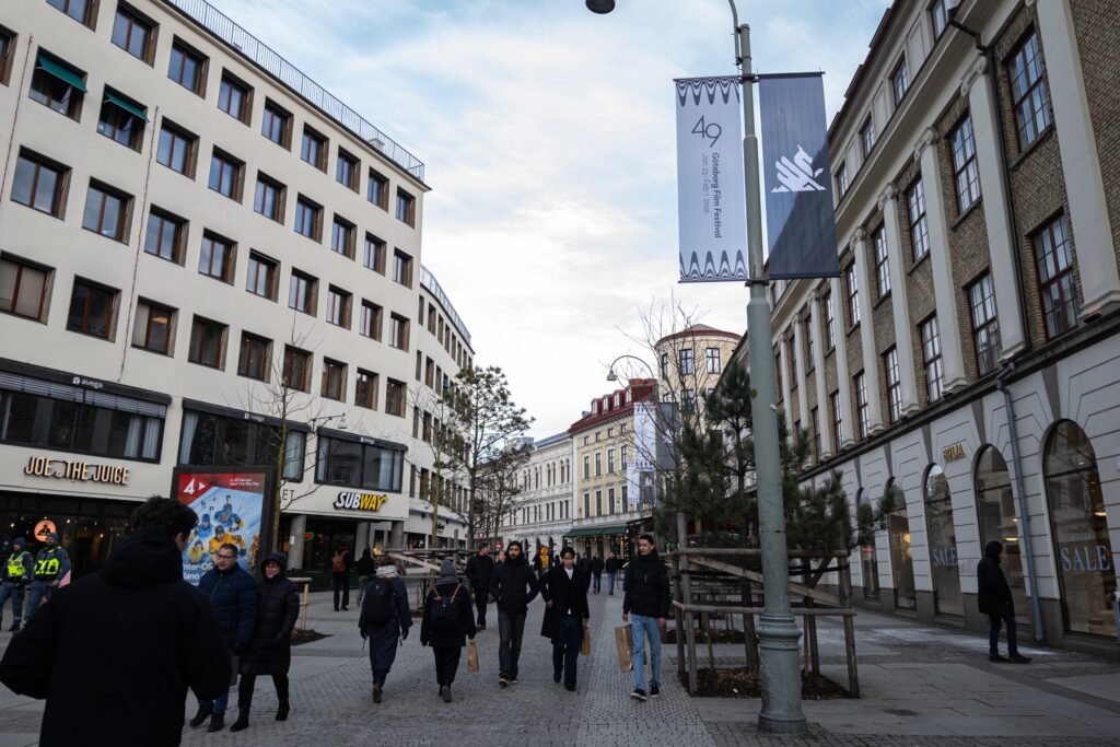 Pedestrians at Kungsportsplatsen in central Gothenburg
