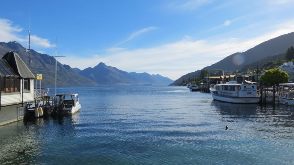 Marine Parade and the central Queenstown lakefront beside Lake Wakatipu