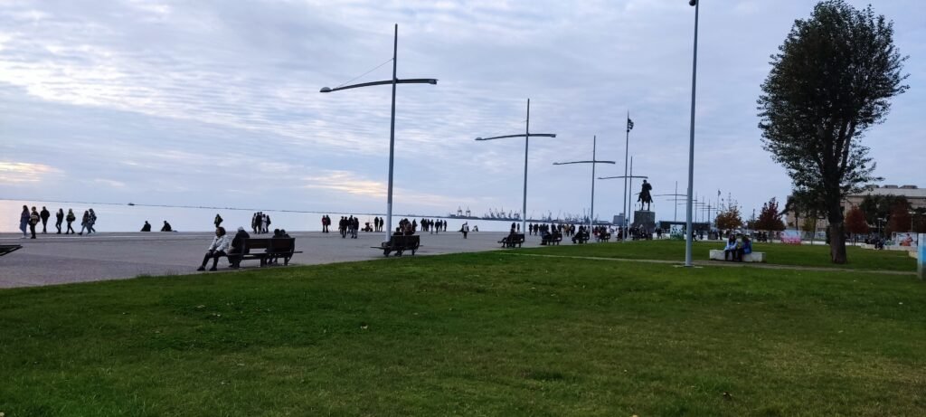 Wide pedestrian waterfront in Thessaloniki near the Alexander the Great monument