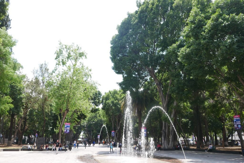 Shaded paths and fountain in Paseo Bravo, Puebla
