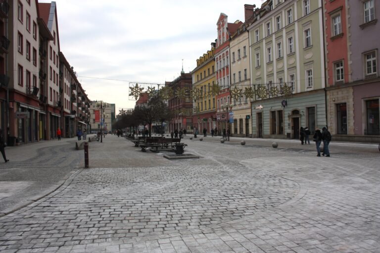 Pedestrian space and cobbled paving on Rynek in Wrocław