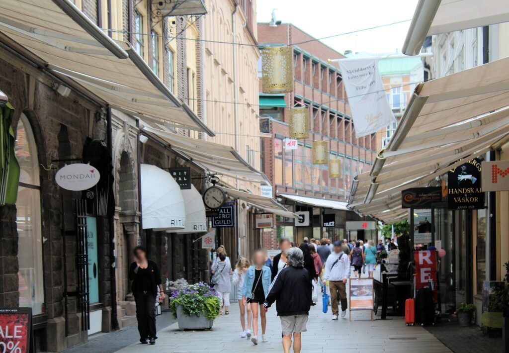 Pedestrian street at the southeastern end of Kullagatan in Helsingborg