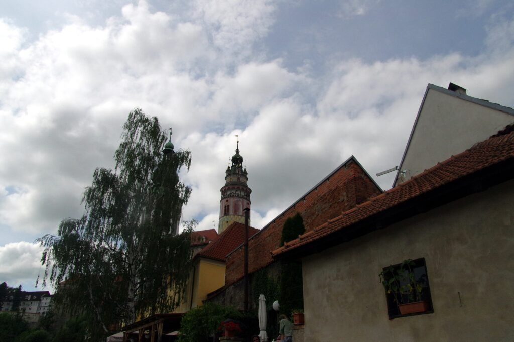 Vltava riverbank beside Latrán in Český Krumlov
